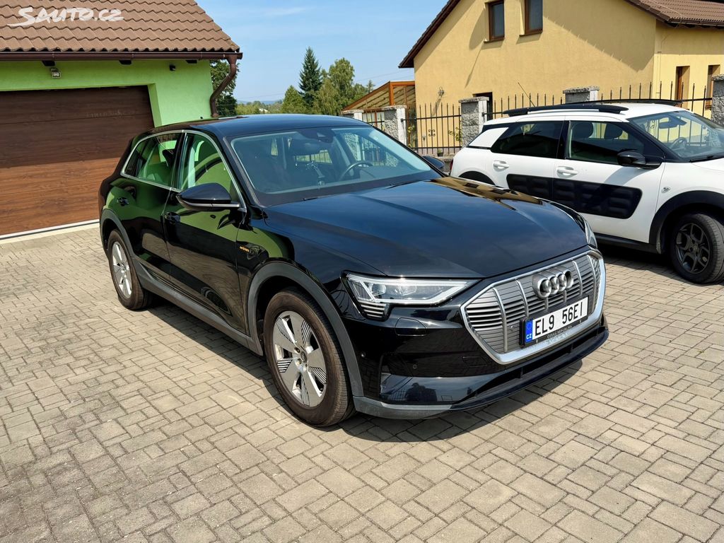 Audi e-tron, Audi e-tron 50 quattro 71 kWh